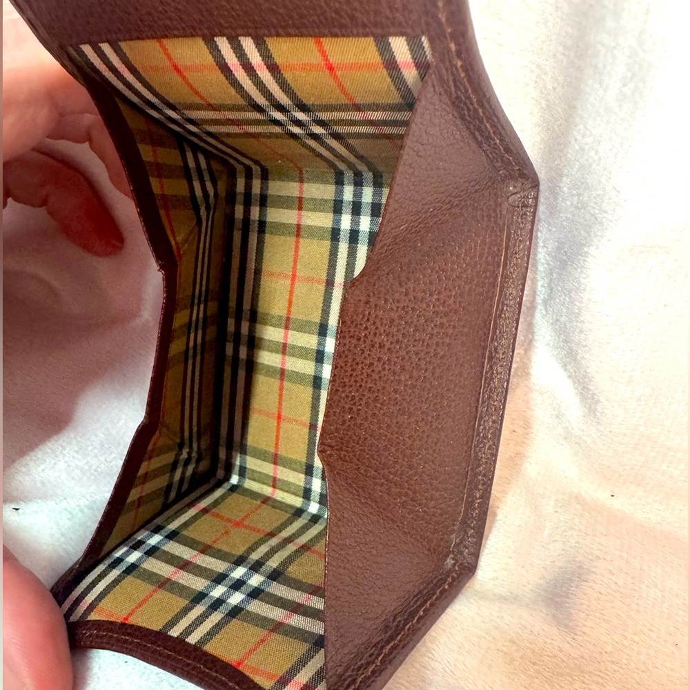 Burberry Coin Pouch | Brown Pebbled Leather | Nova Check Interior 3x3” - Picture 14 of 15